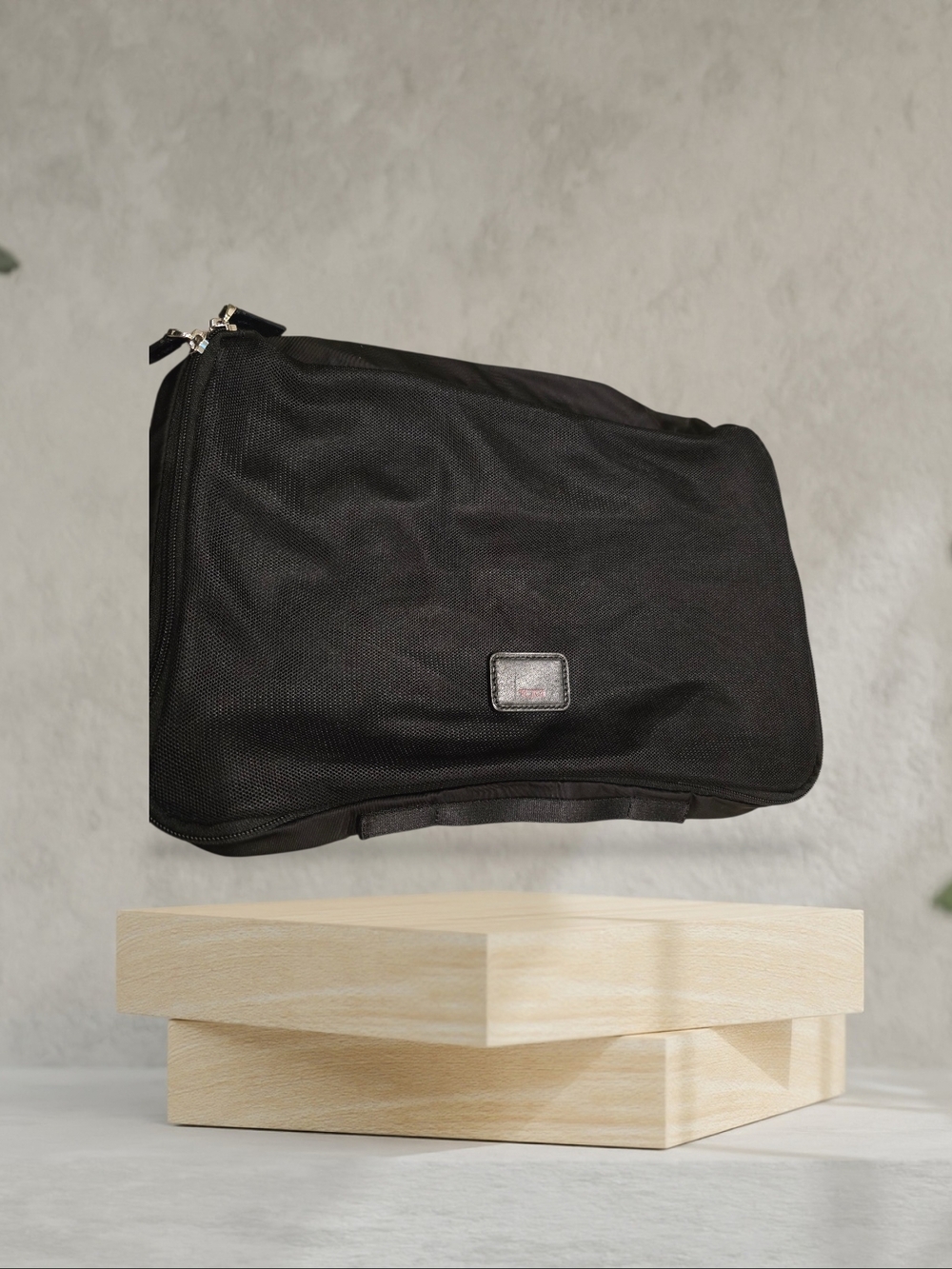 Tumi Black Zip Travel Kit - Nylon Toiletry Pouch